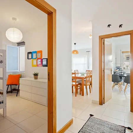36 - Baleal Surf Village *